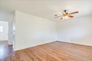 1417 Braes Ridge Dr, Austin, TX 78723 - Photo 6