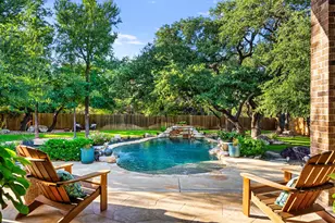 256 Fannin Battleground Ln, Georgetown, TX 78628 - Photo 2