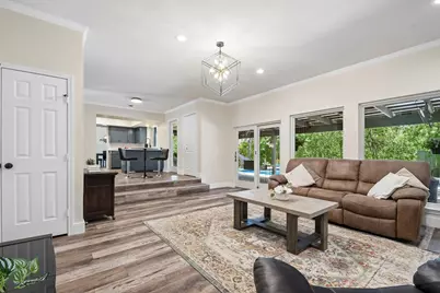 9203 Comburg Drive, Austin, TX 78748 - Photo 14