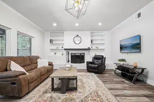 9203 Comburg Dr, Austin, TX 78748 - Photo 16