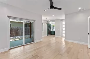 5200 Grover Ave, Austin, TX 78756 - Photo 12