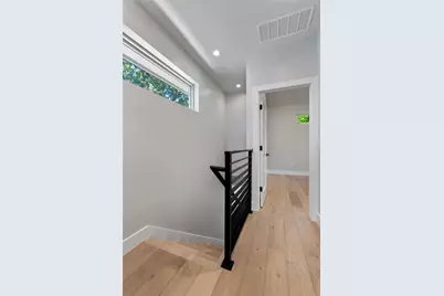 5200 Grover Avenue, Austin, TX 78756 - Photo 14