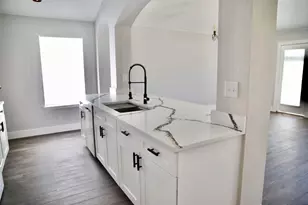 19120 Leigh Ln, Pflugerville, TX 78660 - Photo 4