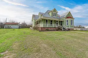 308 N Broad St, Coupland, TX 78615 - Photo 4
