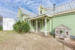 308 N Broad St, Coupland, TX 78615 - Photo 32
