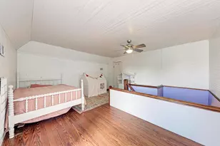 308 N Broad St, Coupland, TX 78615 - Photo 24