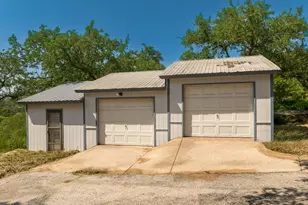 19625 Lakehurst Loop, Spicewood, TX 78669 - Photo 6