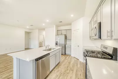 1936 Bandito Bluff Pass, Leander, TX 78641 - Photo 4