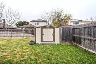 1214 Utopia Ln, Hutto, TX 78634 - Photo 34