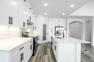 252 Amaranta Ln, Del Valle, TX 78616 - Photo 2