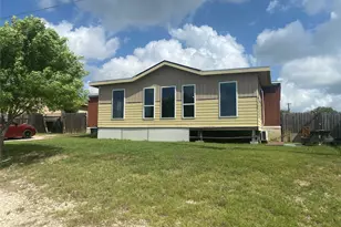 357 Duchess Pass, Kyle, TX 78640 - Photo 2