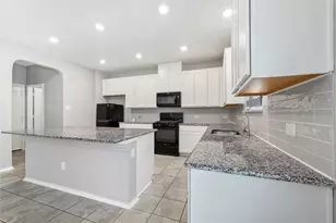 117 Kyndals Meadow Cove, Georgetown, TX 78628 - Photo 10