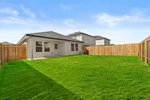 140 Raymondville Path, San Marcos, TX 78666 - Photo 24