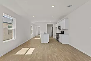 140 Raymondville Path, San Marcos, TX 78666 - Photo 16