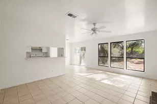 13331 Water Oak Ln, Austin, TX 78729 - Photo 2
