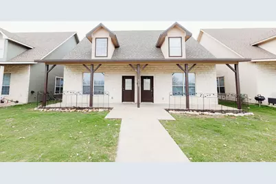 212 Sandstone Drive #G, Jarrell, TX 76537 - Photo 1
