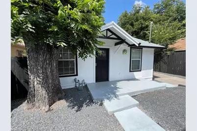 2402 Santa Rita Street, Austin, TX 78702 - Photo 2
