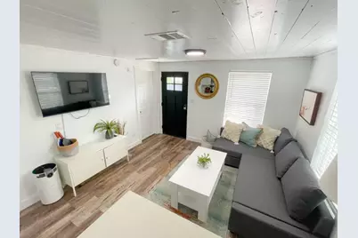 2402 Santa Rita Street, Austin, TX 78702 - Photo 4