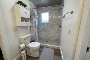 2402 Santa Rita St, Austin, TX 78702 - Photo 12