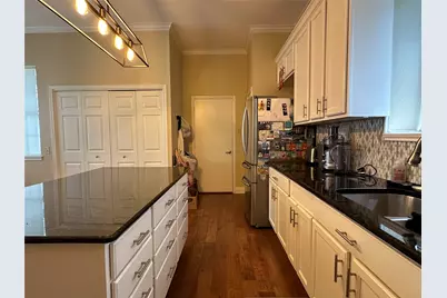 7406 Curly Leaf Cove, Austin, TX 78750 - Photo 16