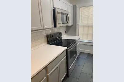 2710 Whitis Avenue #A, Austin, TX 78705 - Photo 12