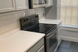 2710 Whitis Ave, Austin, TX 78705 - Photo 12