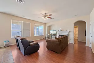 203 Holland St, Hutto, TX 78634 - Photo 8