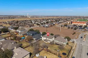 203 Holland St, Hutto, TX 78634 - Photo 28