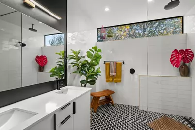 7525 Delafield Lane #B, Austin, TX 78752 - Photo 16