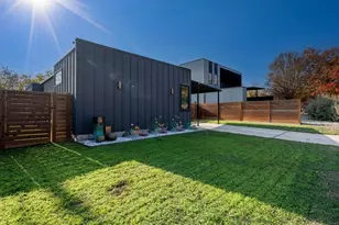 7525 Delafield Ln, Austin, TX 78752 - Photo 2