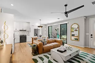 7525 Delafield Ln, Austin, TX 78752 - Photo 10