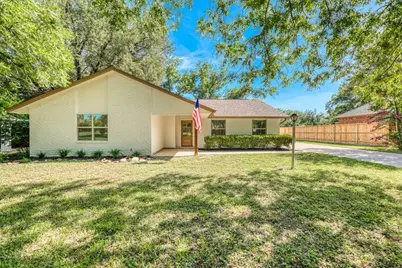 319 Columbine Street, Meadowlakes, TX 78654 - Photo 2