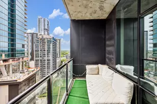 70 Rainey St, Austin, TX 78701 - Photo 8