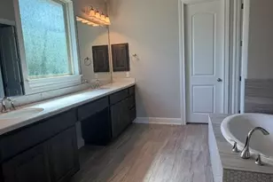 467 Jacksdaw Dr, Austin, TX 78737 - Photo 10