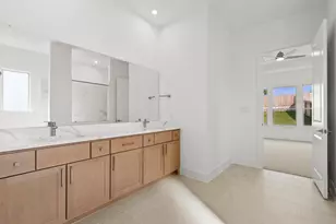 105 Ensberg Ln, Liberty Hill, TX 78642 - Photo 12
