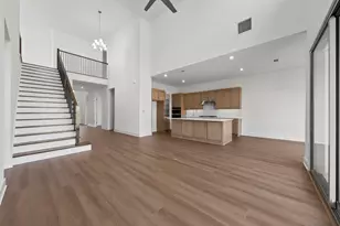 105 Ensberg Ln, Liberty Hill, TX 78642 - Photo 6