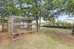 145 Arosa Dr, Elgin, TX 78621 - Photo 30