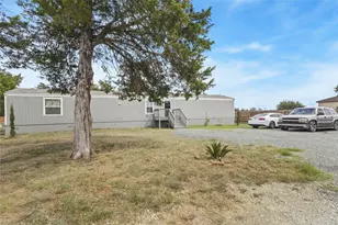 145 Arosa Dr, Elgin, TX 78621 - Photo 6