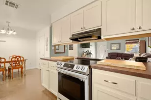 200 Blanket Flower Dr, Bastrop, TX 78602 - Photo 16