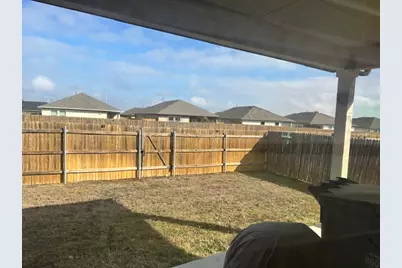 213 Lily Pond Trail, San Marcos, TX 78666 - Photo 2