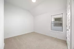 10906 Mystic Timber Dr, Austin, TX 78754 - Photo 26