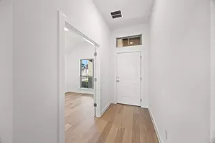 10906 Mystic Timber Dr, Austin, TX 78754 - Photo 4