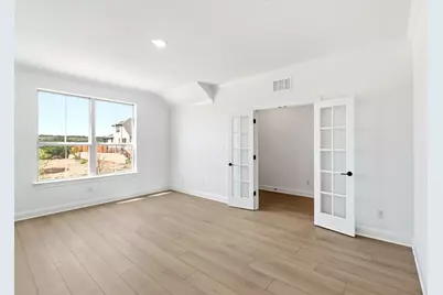 7009 Cliff Rose Drive, Spicewood, TX 78669 - Photo 16