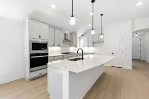 7009 Cliff Rose Dr, Spicewood, TX 78669 - Photo 4