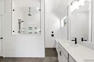 7009 Cliff Rose Dr, Spicewood, TX 78669 - Photo 12