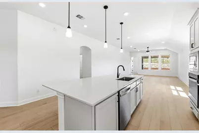 7009 Cliff Rose Drive, Spicewood, TX 78669 - Photo 6