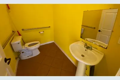 303 Taylor Street, Hutto, TX 78634 - Photo 16