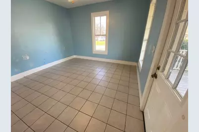 303 Taylor Street, Hutto, TX 78634 - Photo 12