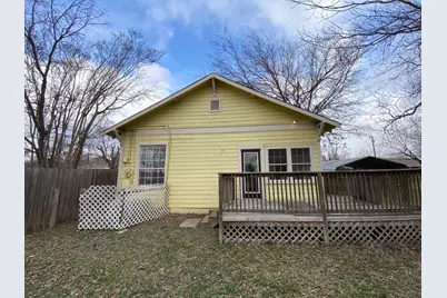 303 Taylor Street, Hutto, TX 78634 - Photo 22