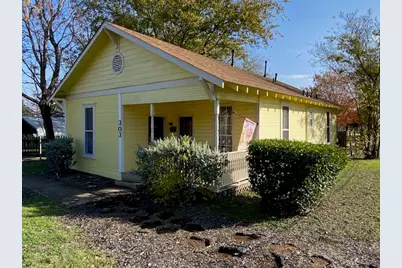 303 Taylor Street, Hutto, TX 78634 - Photo 2